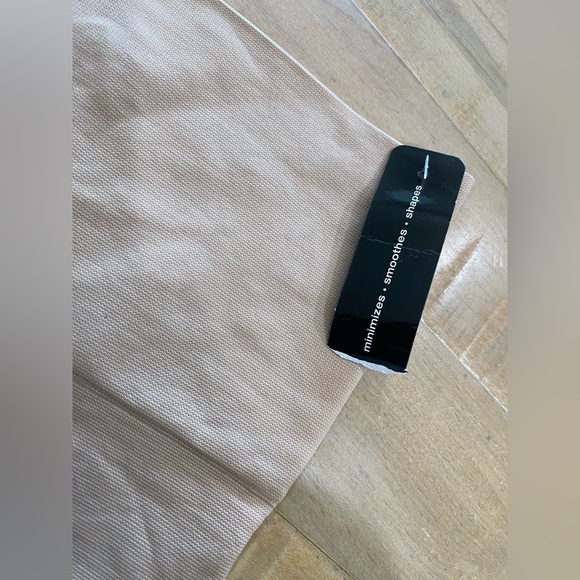 NOUVELLE Seamless Shapewear Hi Waist thigh Shaper - Picture 5 of 7